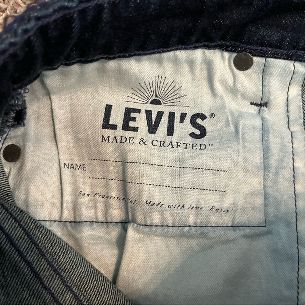 NWT LEVI’S Made & Crafted High-Rise Skirt in Sky Rinse Sz 30 Button Front - Picture 11 of 15
